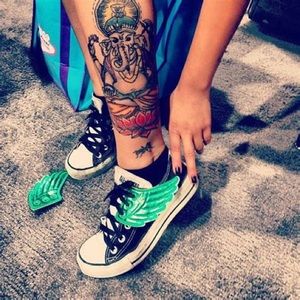 🛼 Metallic Aqua Shoe Wings Sneaker Skate Accessories